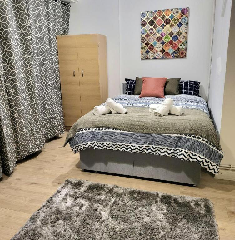 Three Bed Flat In Mile End Apartamento Londres